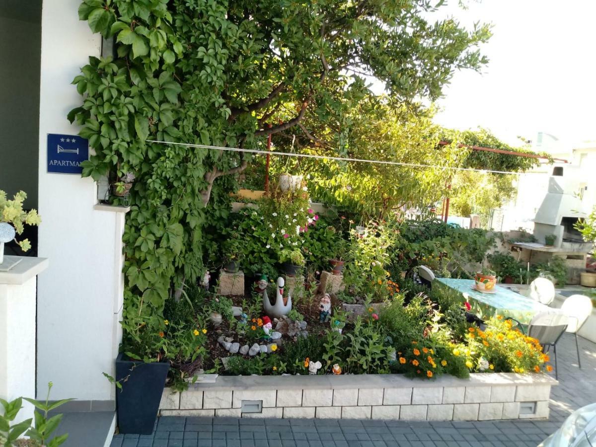 Apartments Centar - Mirjana Makarska Dış mekan fotoğraf