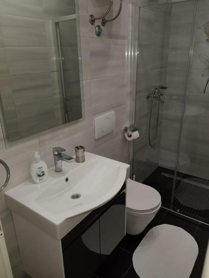 Apartments Centar - Mirjana Makarska Dış mekan fotoğraf