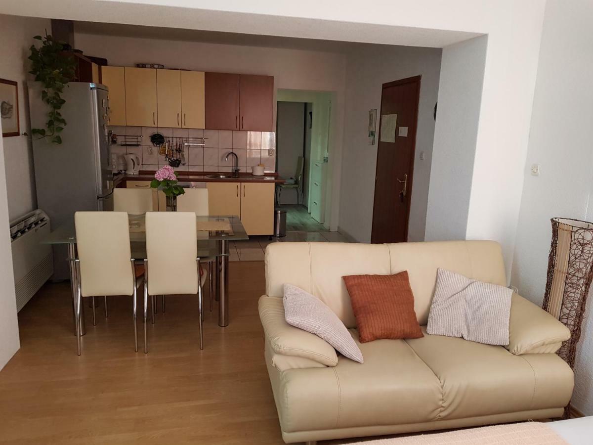Apartments Centar - Mirjana Makarska Dış mekan fotoğraf